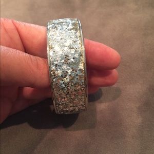 Bracelet with silver sparkles